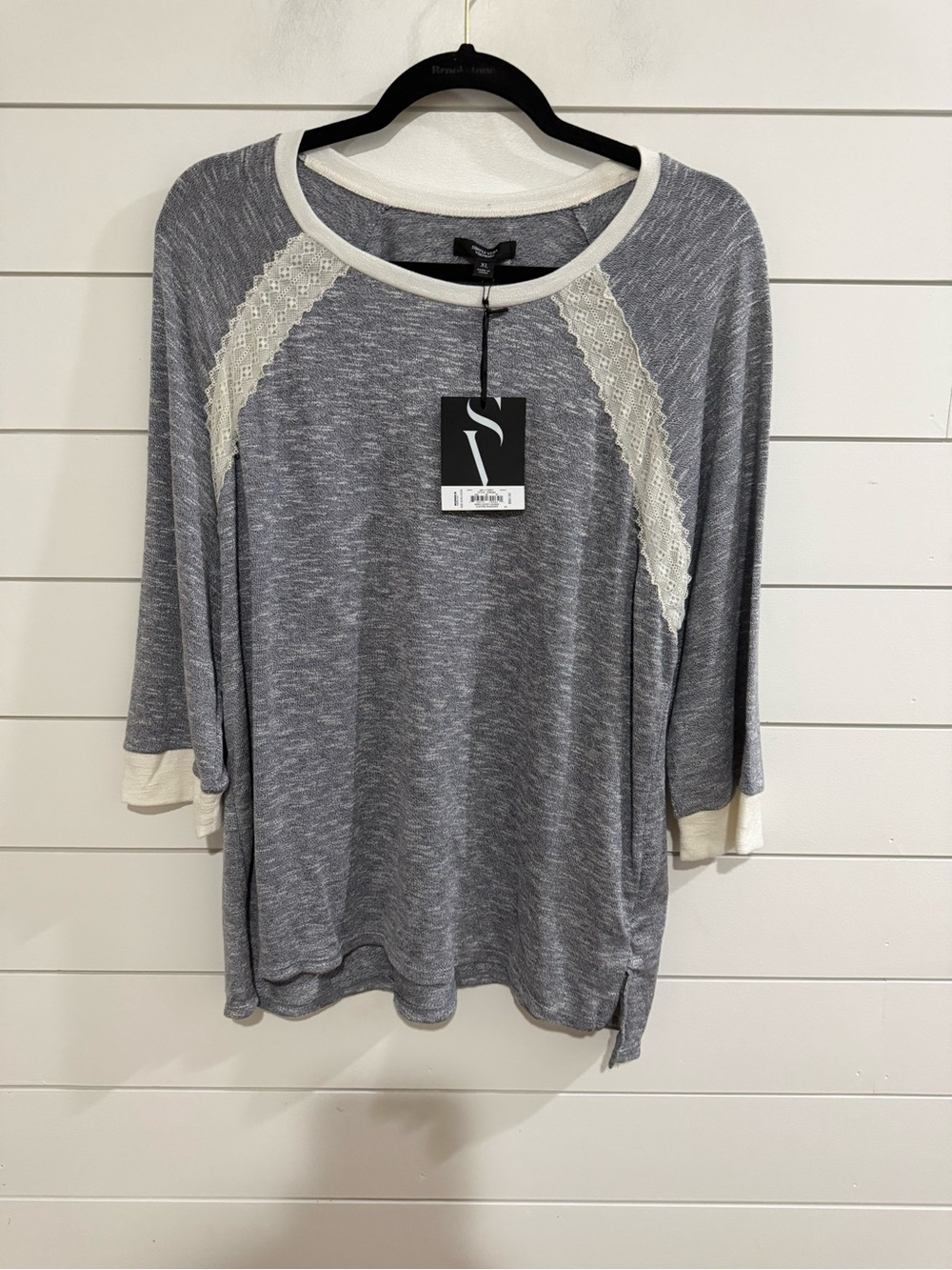 Simply Vera Vera Wang Heather Gray Lace-Trim Raglan Top